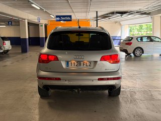 Audi Q7 2005