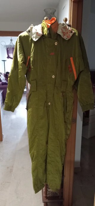 Mono de Sky verde talla 42