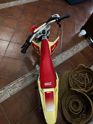 Moto infantil tipo cross