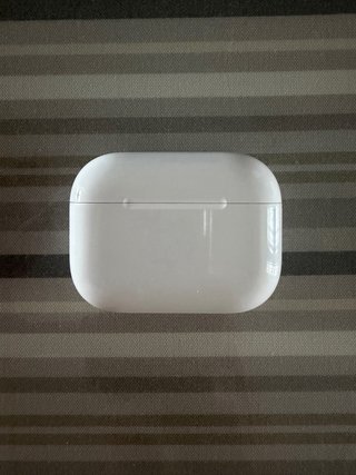 Apple AirPods Pro 3 Solo Case + Auricolare Destro