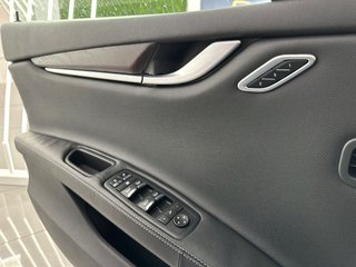 MASERATI Ghibli 3.0 V6 BT 330cv RWD