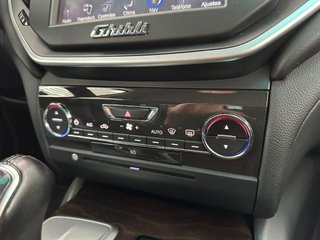 MASERATI Ghibli 3.0 V6 BT 330cv RWD