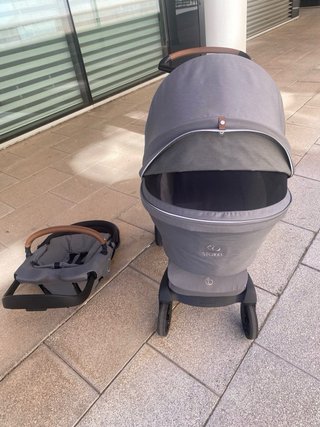 Carrito Stokke gris