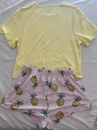 Pijama Corto Stitch y Piñas Talla M