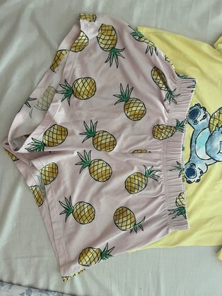 Pijama Corto Stitch y Piñas Talla M