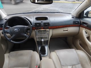 Toyota Avensis 2.0 d4d 116