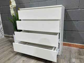 Comoda de 4 cajones  76cm