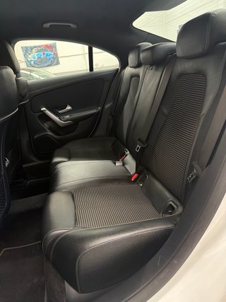 Mercedes-Benz CLA 180 gasolina AUTOMATICO