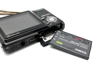Cámara Casio Exilim EX-Z70 Negra