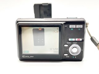 Cámara Casio Exilim EX-Z70 Negra