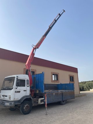 Renault grua