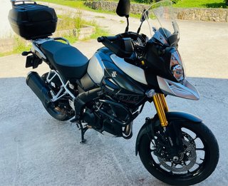 Suzuki V-Strom 1000 Adventure