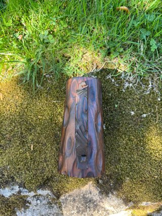 Jarra madera tallada rústica