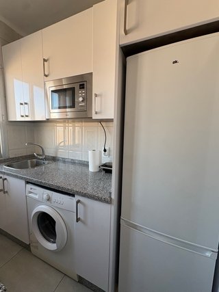 HABITACION EN PISO COMPARTIDO, BADAJOZ.