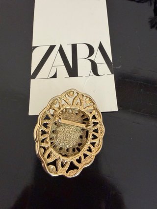 Spilla Zara oro con perla