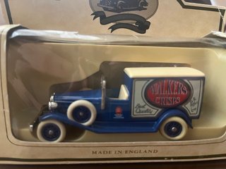 Coche de Juguete Walker's Crisps