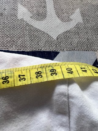 Camiseta Levi's blanca logo rojo 14 años