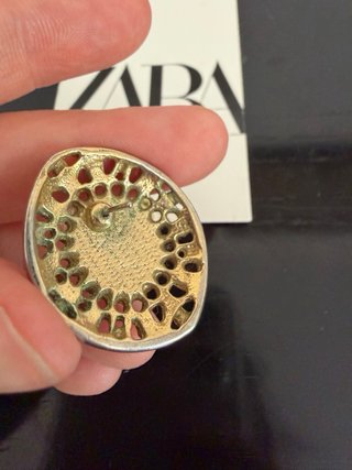 Orecchini Zara dorati con perla