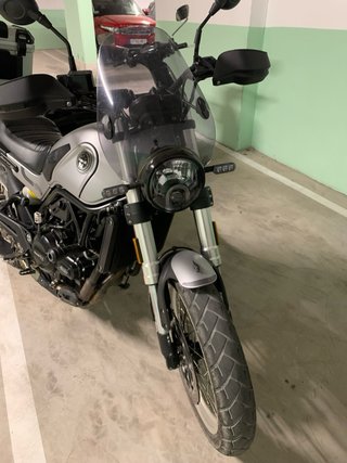 Benelli Leoncino 500 Trail