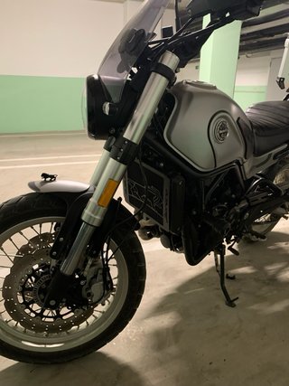 Benelli Leoncino 500 Trail