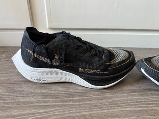 Nike ZoomX Vaporfly Next% 2 talla 44,5