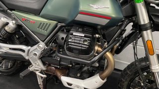 Moto Guzzi V 85 TT Verde/Plata