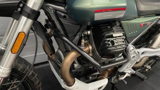 Moto Guzzi V 85 TT Verde/Plata