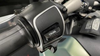 Moto Guzzi V 85 TT Verde/Plata