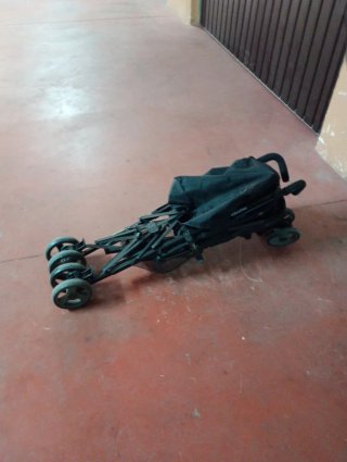 Carro de paseo Asalvo Trotter Plus negro