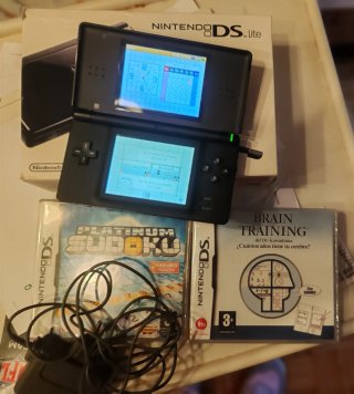 Nintendo DS Lite Nera + 2 Giochi
