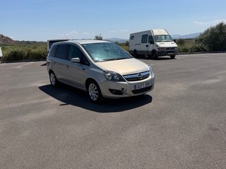 Opel Zafira 2009