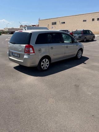 Opel Zafira 2009