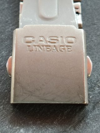 Reloj Casio Lineage Titanium LIN-165