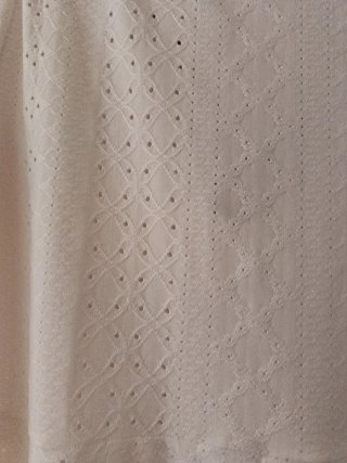 Vestido blanco corto con cordón