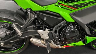 Kawasaki Ninja 650 Sportbike Verde/Negro