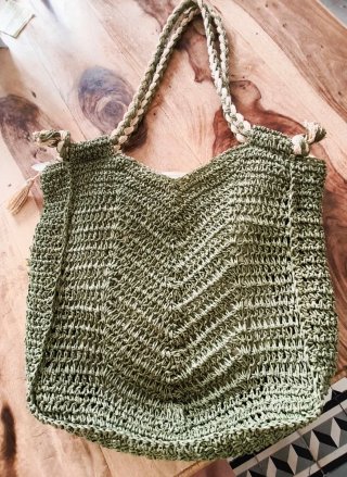 Conjunto Bolsa de playa tejida y sombrero