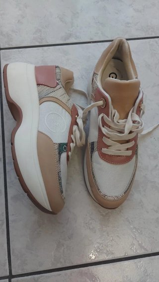 Sneakers Gattinoni in pelle da donna, numero 39