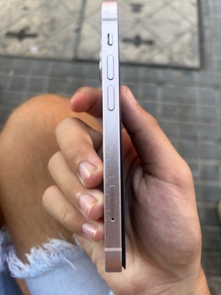 iPhone 13 mini rosa para reparar (precio negociabl