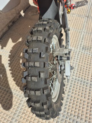 Suzuki RM80 Motocross