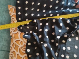 Blusa lunares negra y blanca