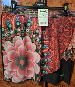 Falda Desigual multicolor talla 42