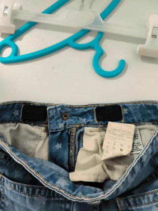 Pantalón corto vaquero niña estrellas