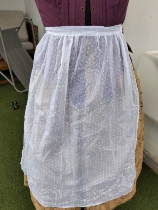 Delantal plumeti blanco