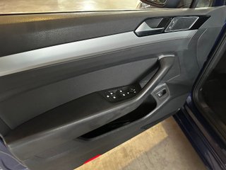 Volkswagen PASSAT SPORT 2.0 TDI 140KW 190CV DSG (2019)