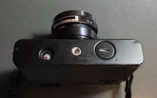 Cámara Yashica MG-1
