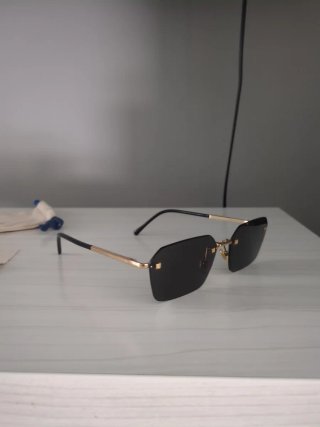 Gafas de Sol Louis Vuitton Negro/Dorado