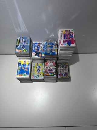 ⁠Lote +1800 Cartas Adrenalyn XL (+200 especiales)