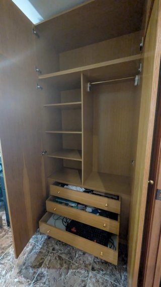 Armario ropero 4 puertas roble 112x240 con altillo