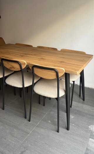 Mesa comedor industrial y 6 sillas