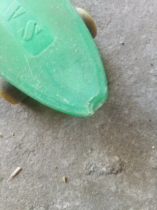 Monopatín verde clásico